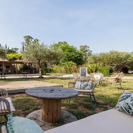 ラグジュアリーテント Budget Glamping Safaritent Le Mas De Mourgues
